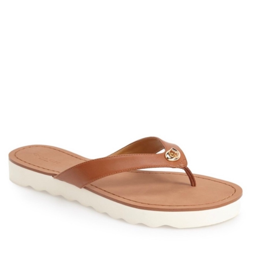 ✨Like New✨COACH “Shelly” Brown Leather Flip Flops